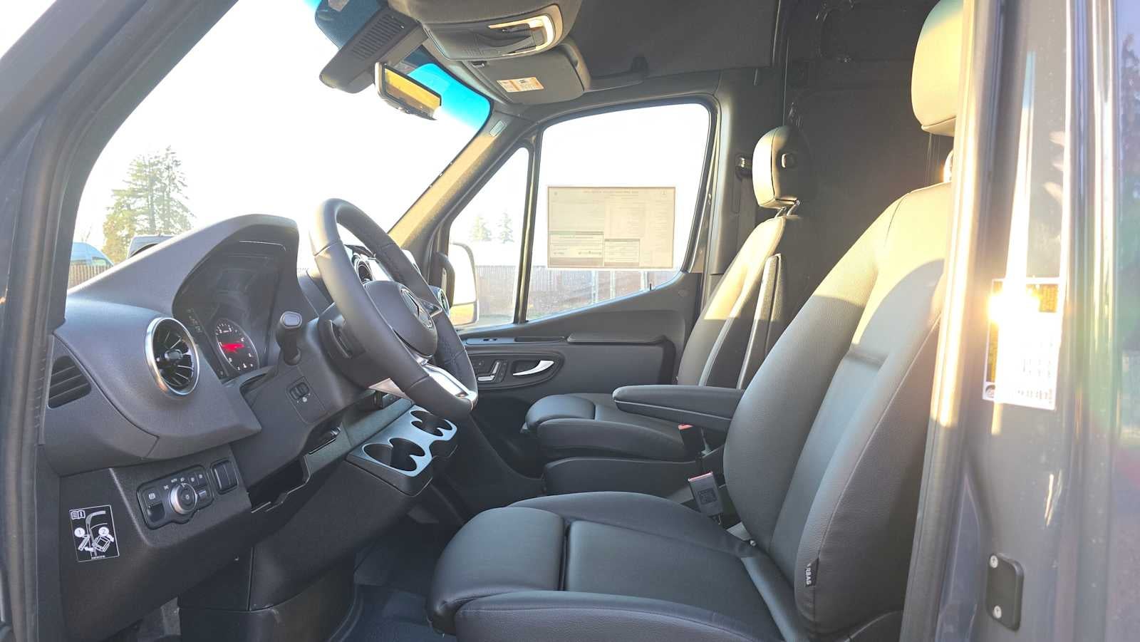 2026 Mercedes-Benz Sprinter 2500 Standard Roof I4 Diesel HO 144" AWD