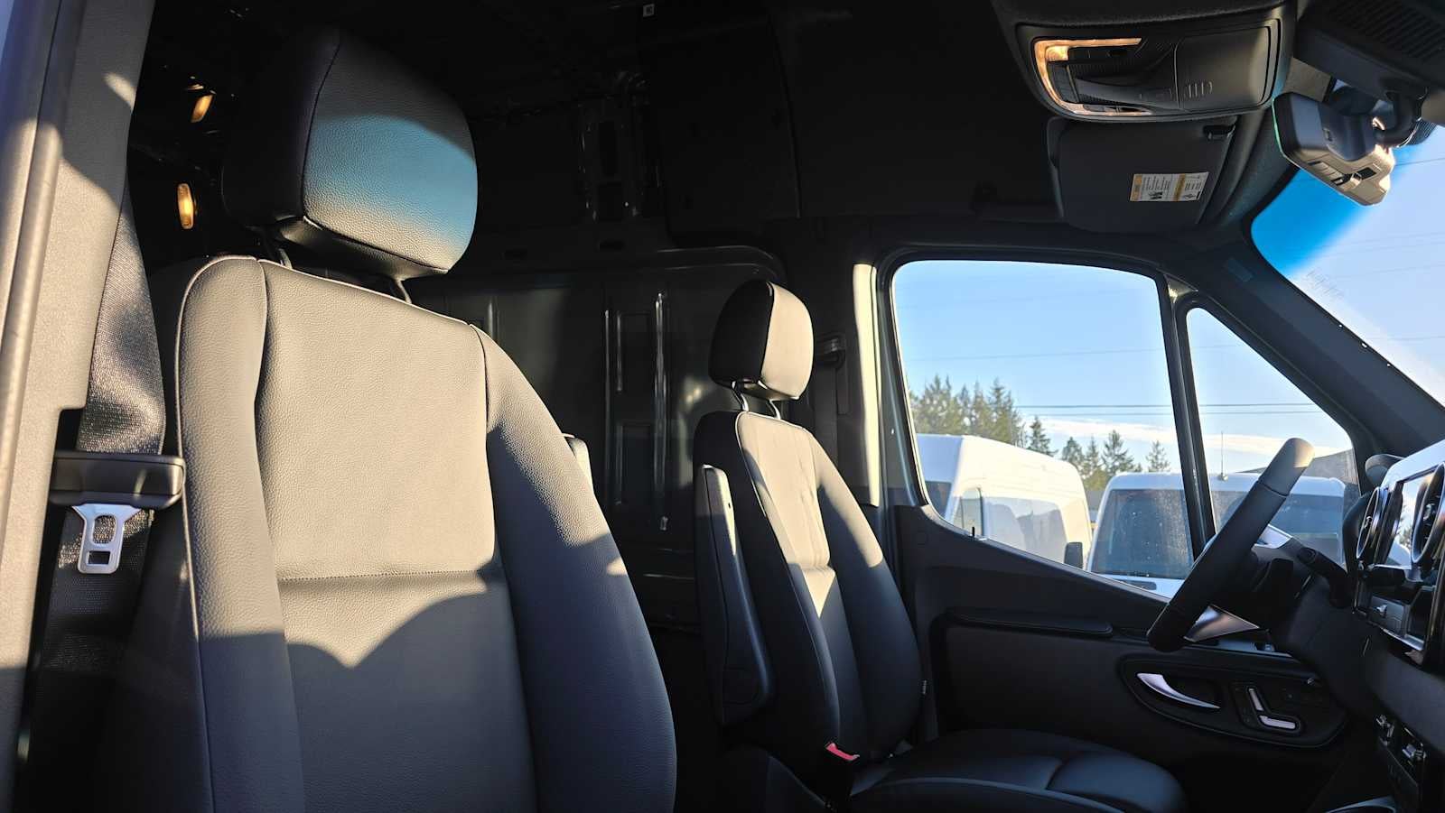 2026 Mercedes-Benz Sprinter 2500 Standard Roof I4 Diesel HO 144" AWD