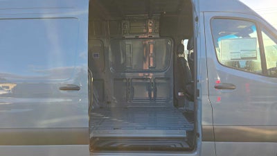 2026 Mercedes-Benz Sprinter 2500 Standard Roof I4 Diesel HO 144" AWD