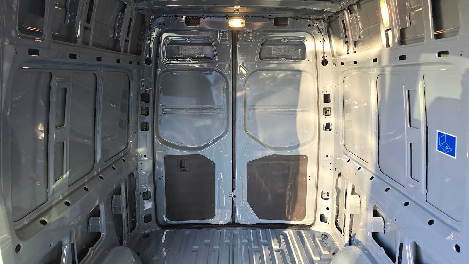 2026 Mercedes-Benz Sprinter 2500 Standard Roof I4 Diesel HO 144" AWD