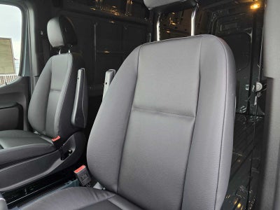 2026 Mercedes-Benz Sprinter 2500 Standard Roof I4 Diesel HO 144" AWD