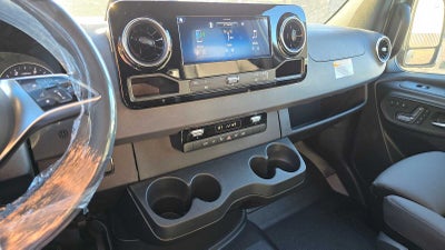 2026 Mercedes-Benz Sprinter 2500 Standard Roof I4 Diesel HO 144" AWD