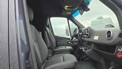 2026 Mercedes-Benz Sprinter 2500 Standard Roof I4 Diesel HO 144" AWD