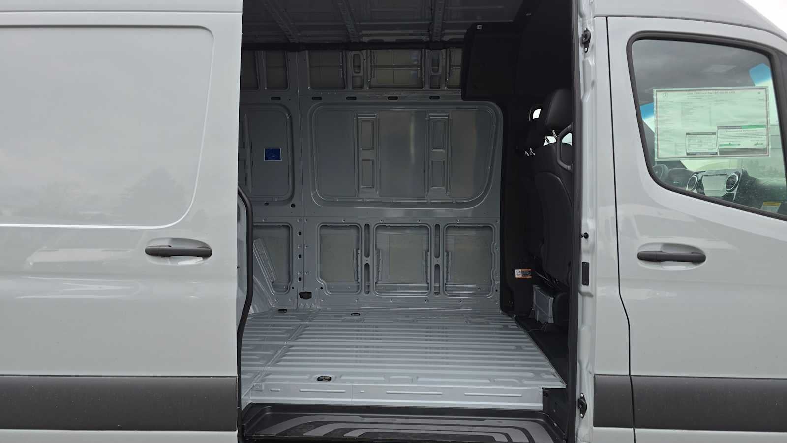 2026 Mercedes-Benz Sprinter 2500 Standard Roof I4 Diesel HO 144" AWD