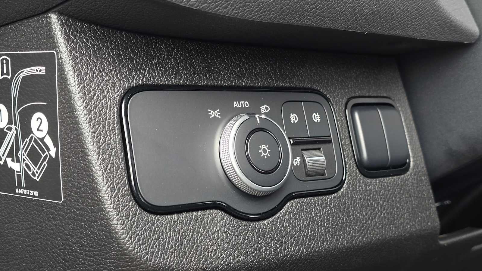 2026 Mercedes-Benz Sprinter 2500 Standard Roof I4 Diesel HO 144" AWD