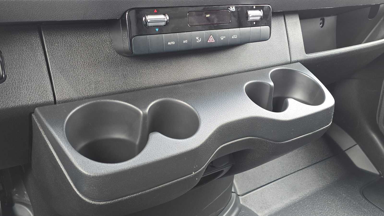 2026 Mercedes-Benz Sprinter 2500 Standard Roof I4 Diesel HO 144" AWD