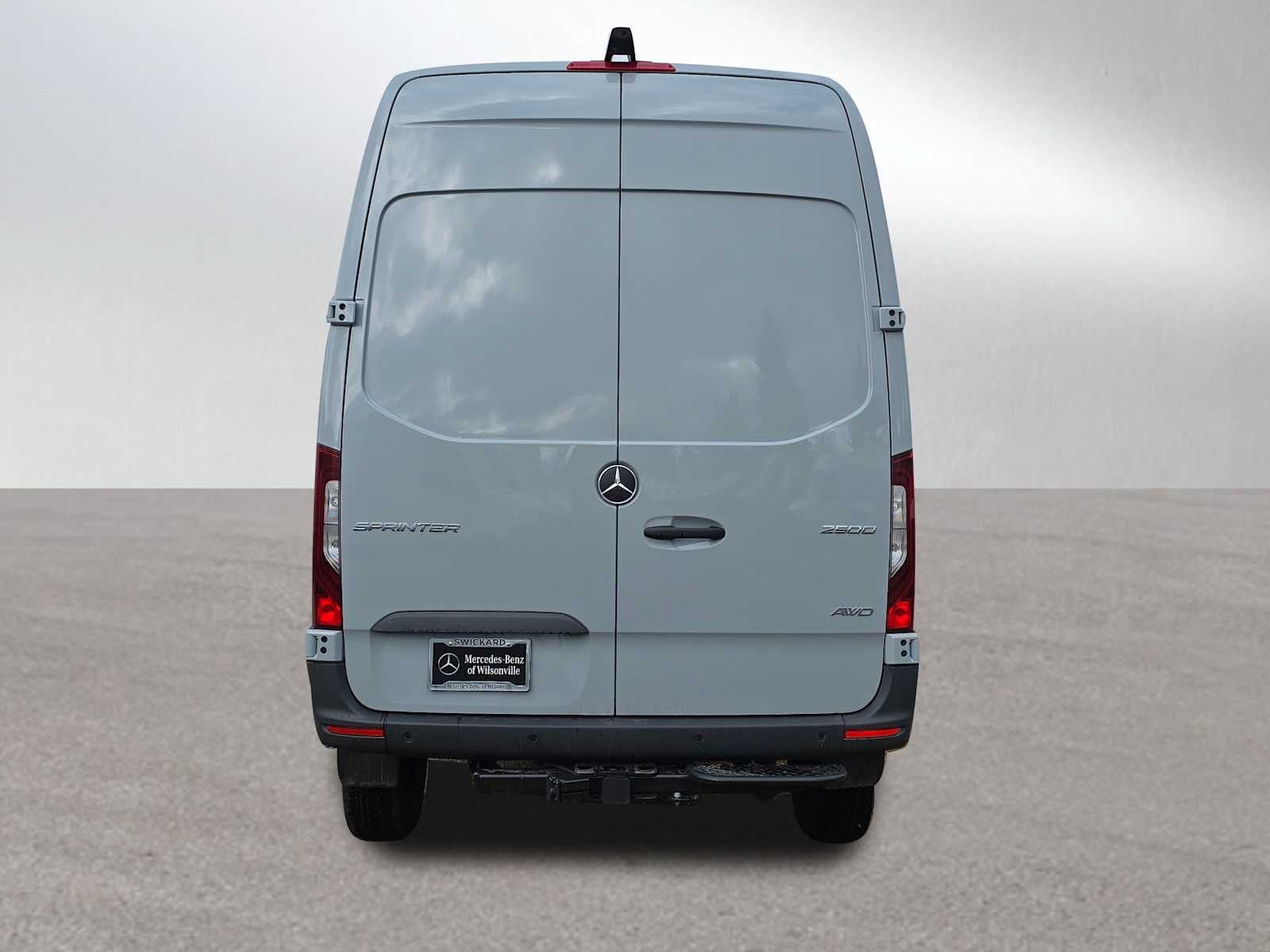 2026 Mercedes-Benz Sprinter 2500 Standard Roof I4 Diesel HO 144" AWD