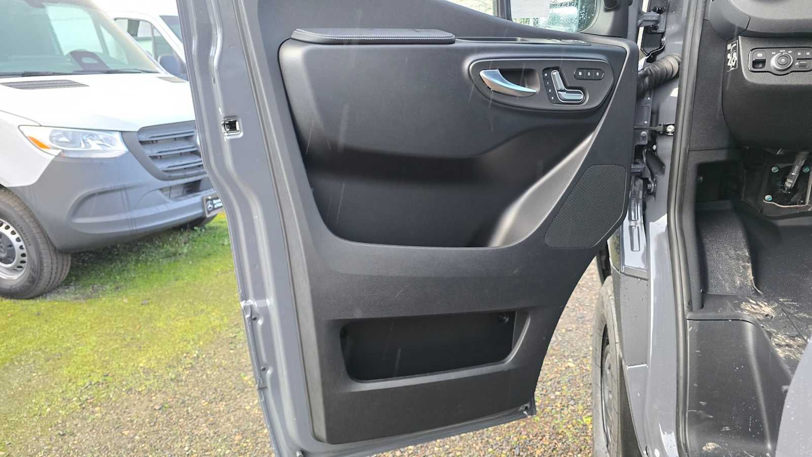 2026 Mercedes-Benz Sprinter 2500 Standard Roof I4 Diesel HO 144" AWD