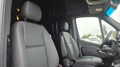 2026 Mercedes-Benz Sprinter 2500 High Roof I4 Diesel HO 170" AWD