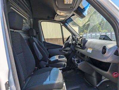 2025 Mercedes-Benz Sprinter 2500 High Roof I4 Diesel HO 170" AWD