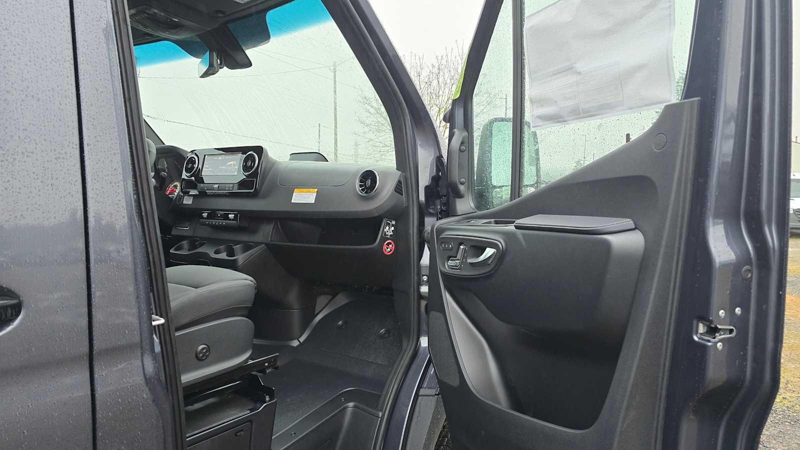 2026 Mercedes-Benz Sprinter 2500 High Roof I4 Diesel HO 170" AWD