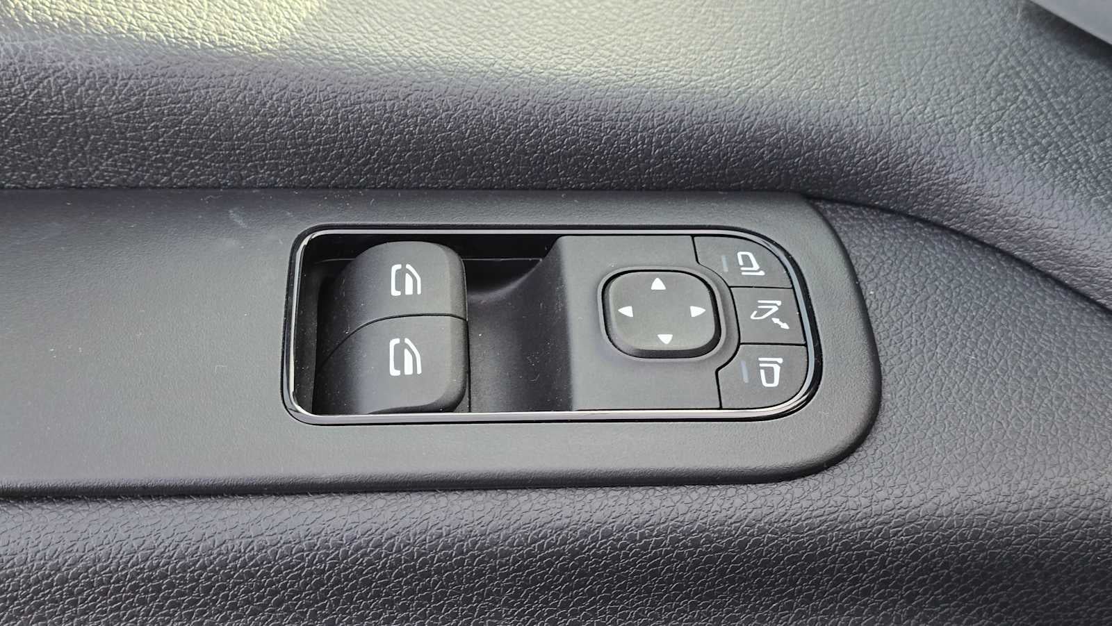 2025 Mercedes-Benz Sprinter 2500 Standard Roof I4 Diesel 144" RWD