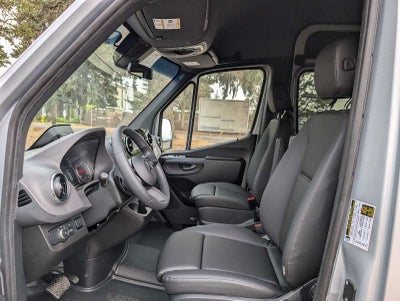 2025 Mercedes-Benz Sprinter 2500 Standard Roof I4 Diesel 144" RWD