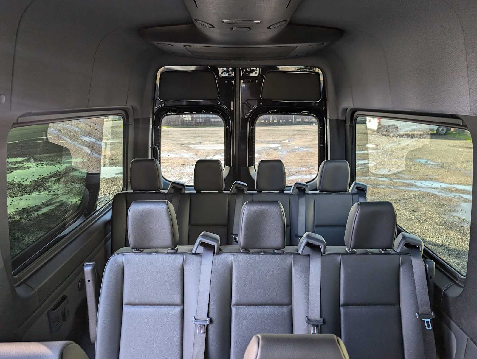 2025 Mercedes-Benz Sprinter 2500 Standard Roof I4 Diesel 144" RWD