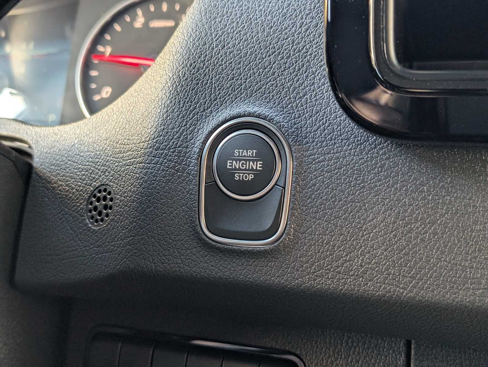 2025 Mercedes-Benz Sprinter 2500 Standard Roof I4 Diesel 144" RWD