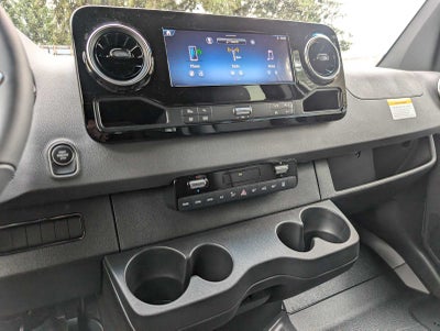 2025 Mercedes-Benz Sprinter 2500 Standard Roof I4 Diesel 144" RWD