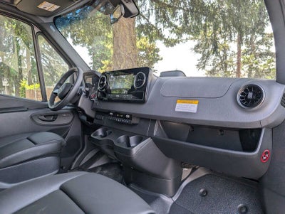 2025 Mercedes-Benz Sprinter 2500 Standard Roof I4 Diesel HO 144" RWD