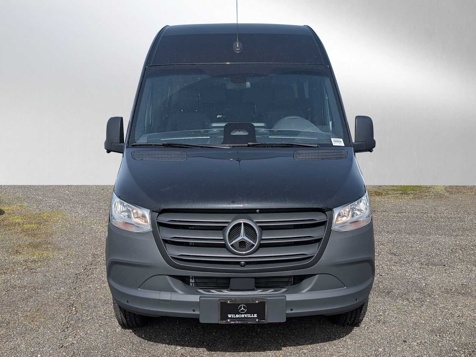 2025 Mercedes-Benz Sprinter 2500 Standard Roof I4 Diesel HO 144" RWD