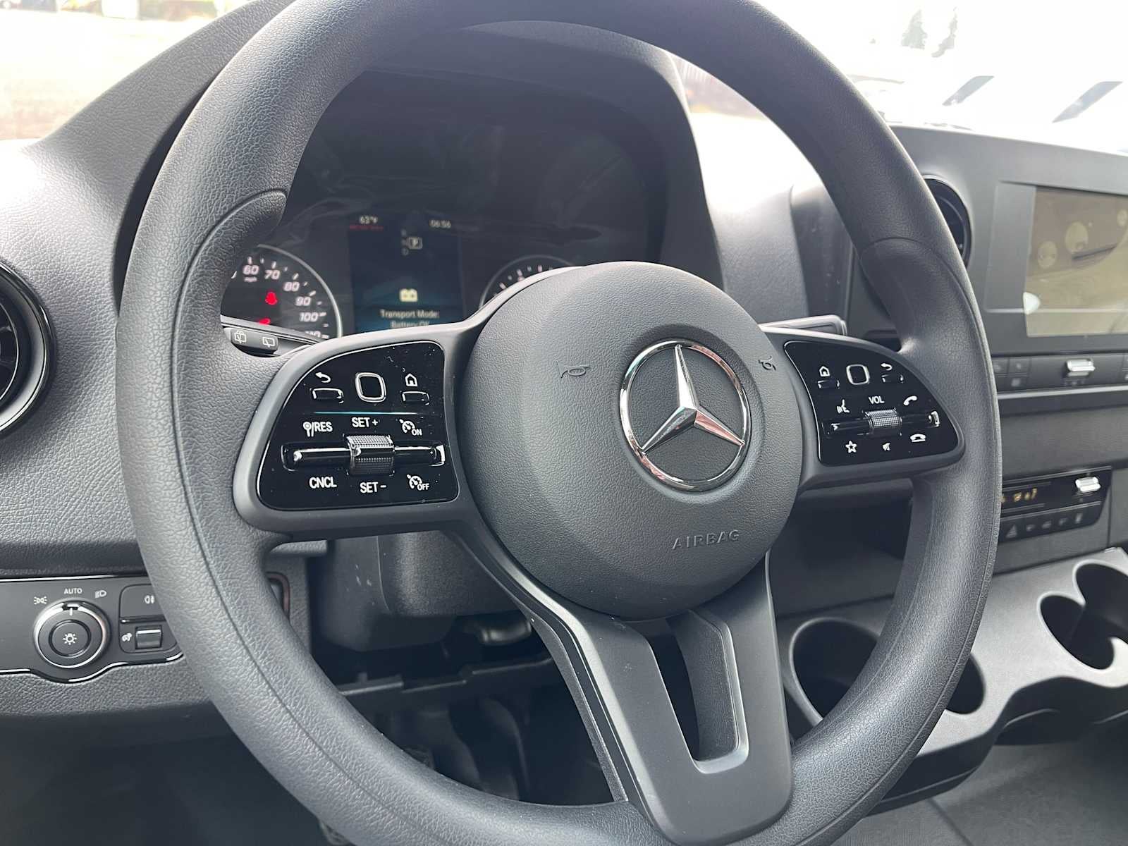 2024 Mercedes-Benz Sprinter 2500 Standard Roof I4 Diesel HO 144" RWD