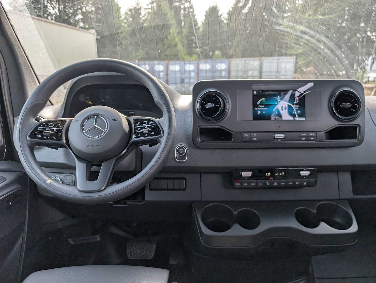 2025 Mercedes-Benz Sprinter 2500 Standard Roof I4 Diesel HO 144" RWD