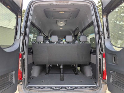 2025 Mercedes-Benz Sprinter 2500 Standard Roof I4 Diesel HO 144" RWD