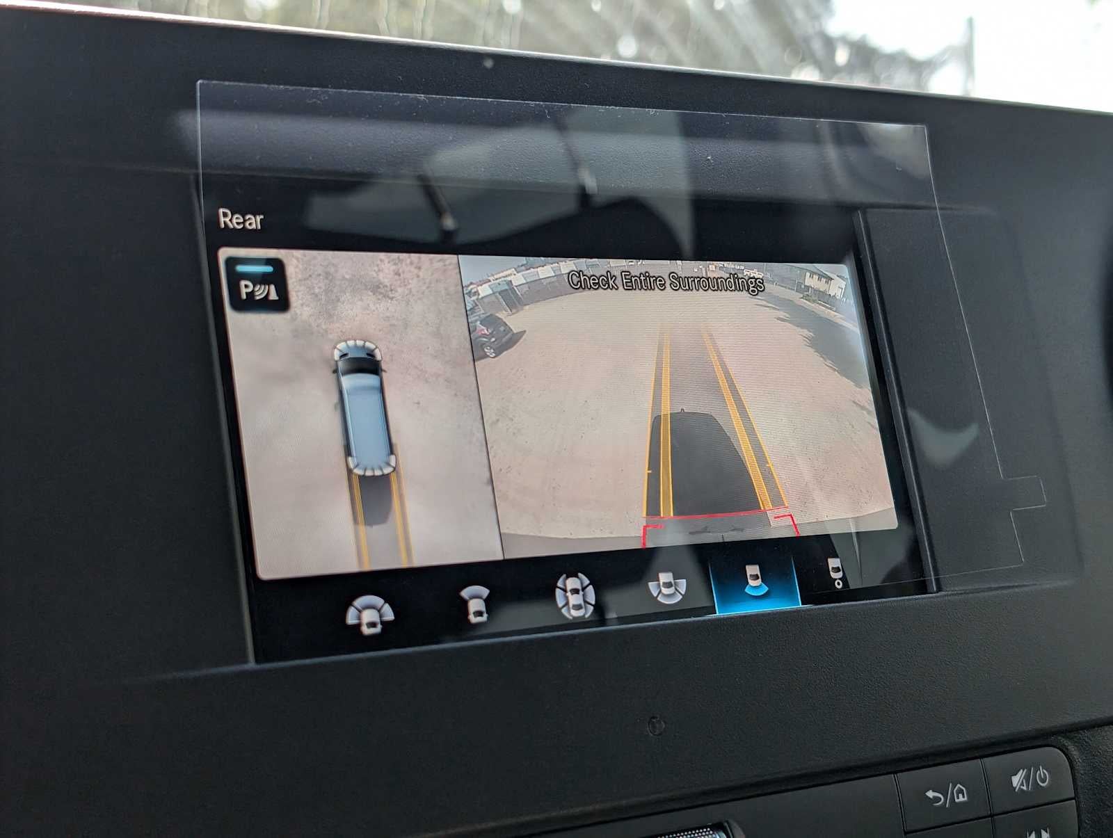 2025 Mercedes-Benz Sprinter 2500 Standard Roof I4 Diesel HO 144" RWD