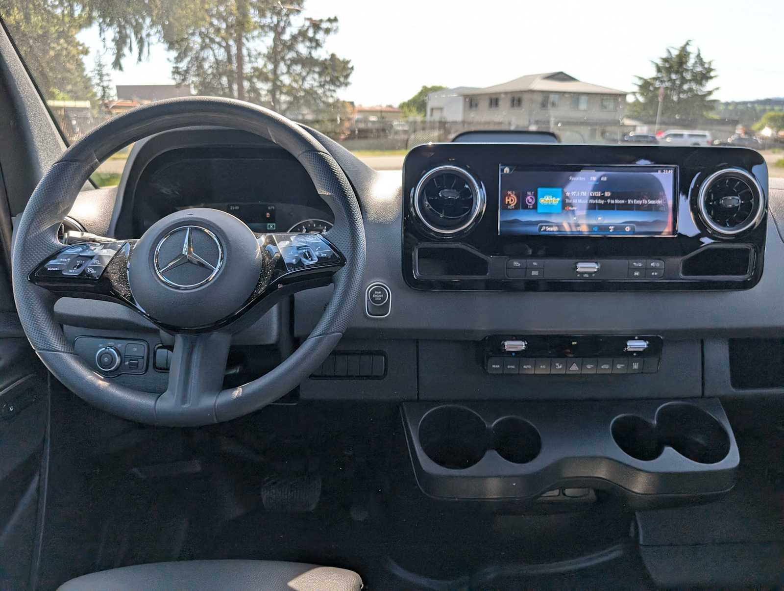 2025 Mercedes-Benz Sprinter 2500 High Roof I4 Diesel HO 170" RWD