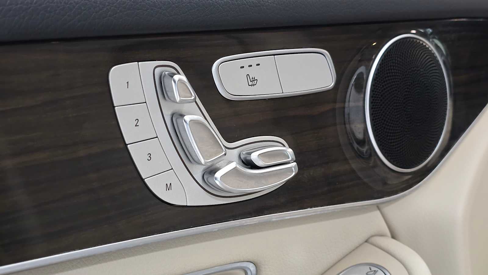 2020 Mercedes-Benz GLC GLC 300