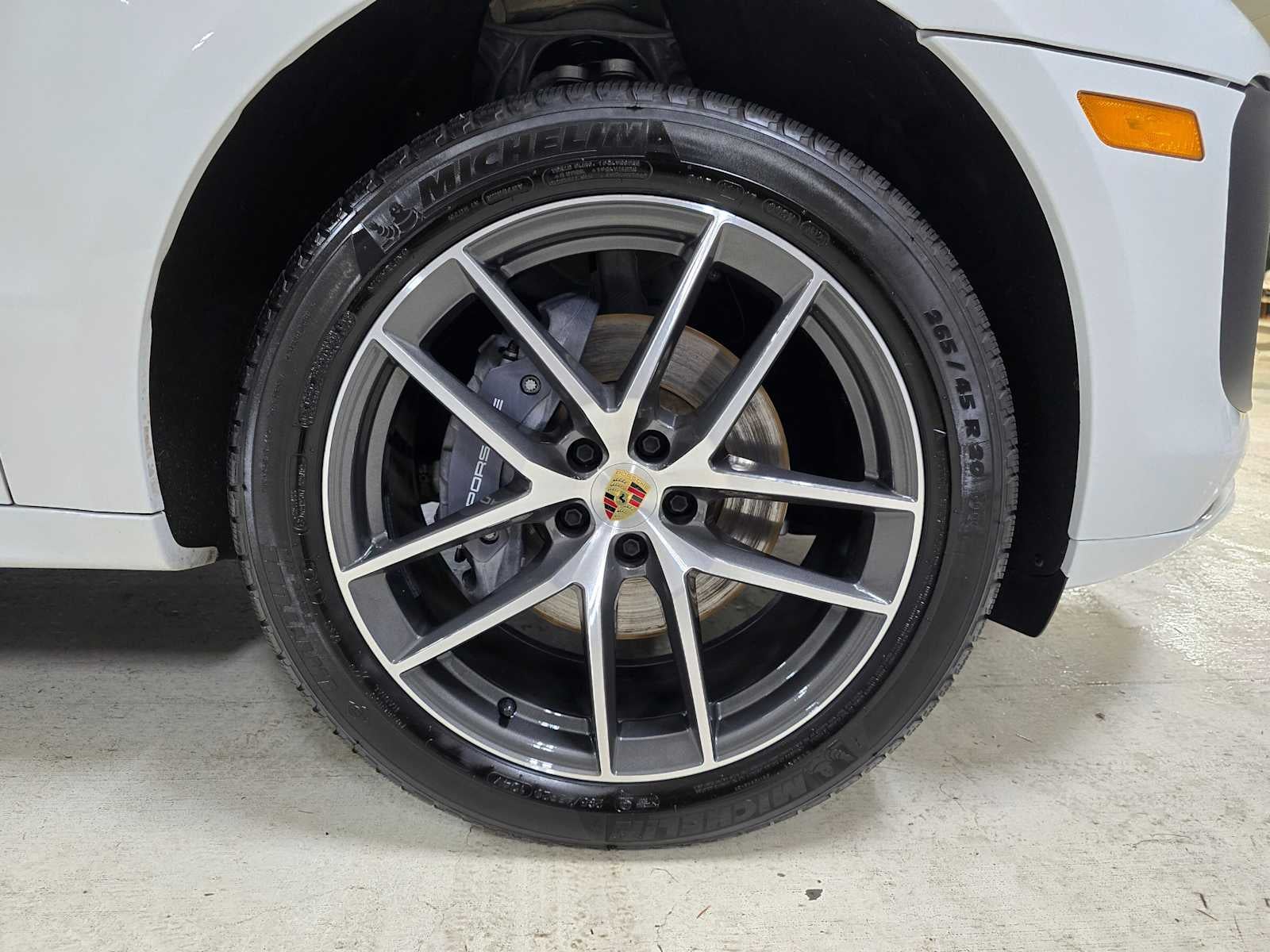 2024 Porsche Macan AWD