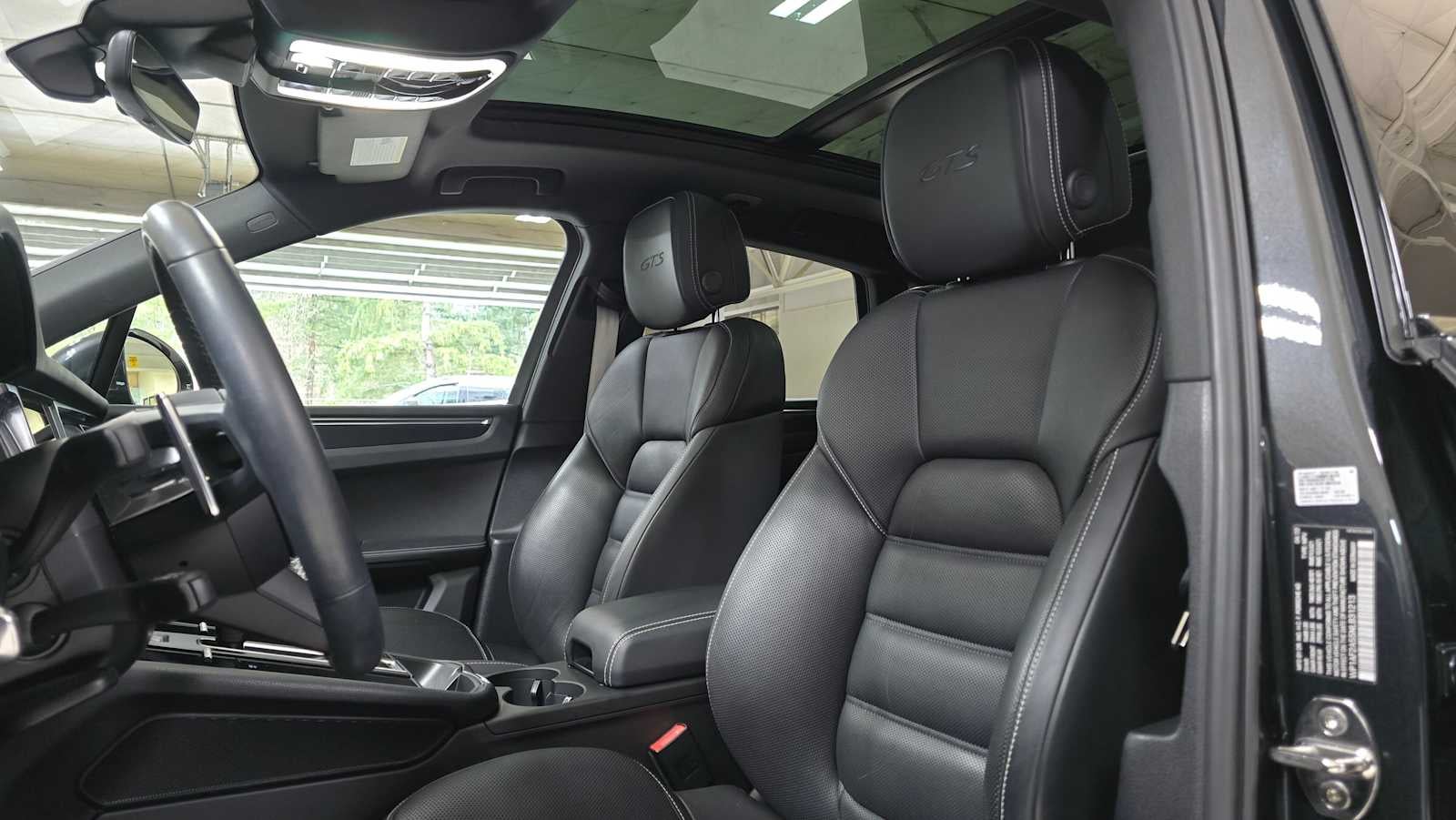 2022 Porsche Macan GTS