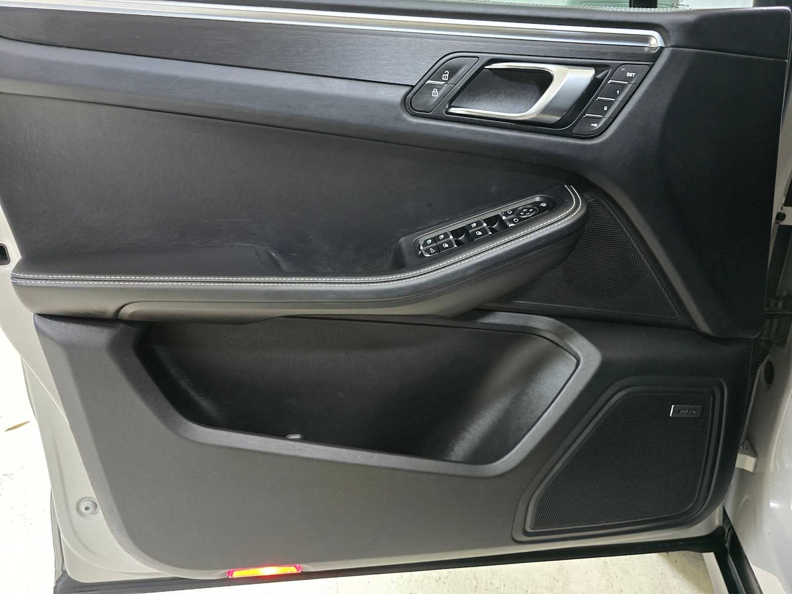 2024 Porsche Macan GTS