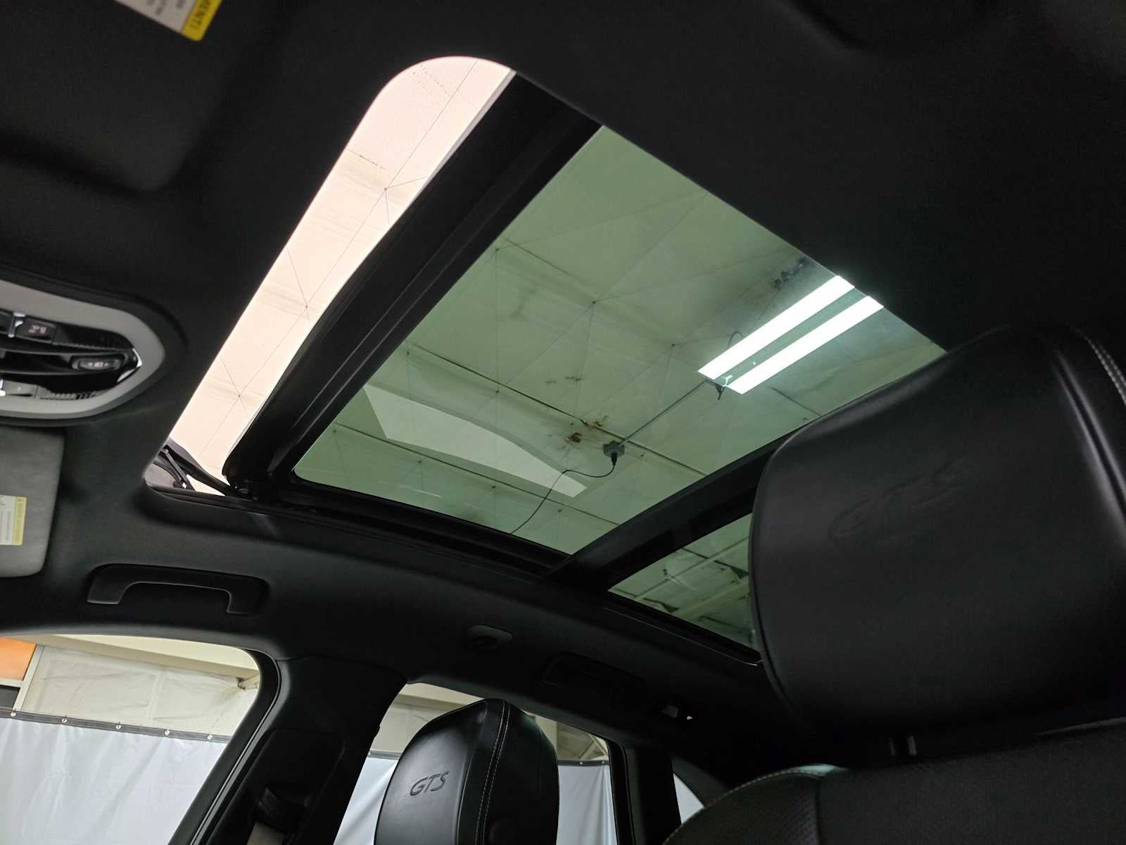 2024 Porsche Macan GTS