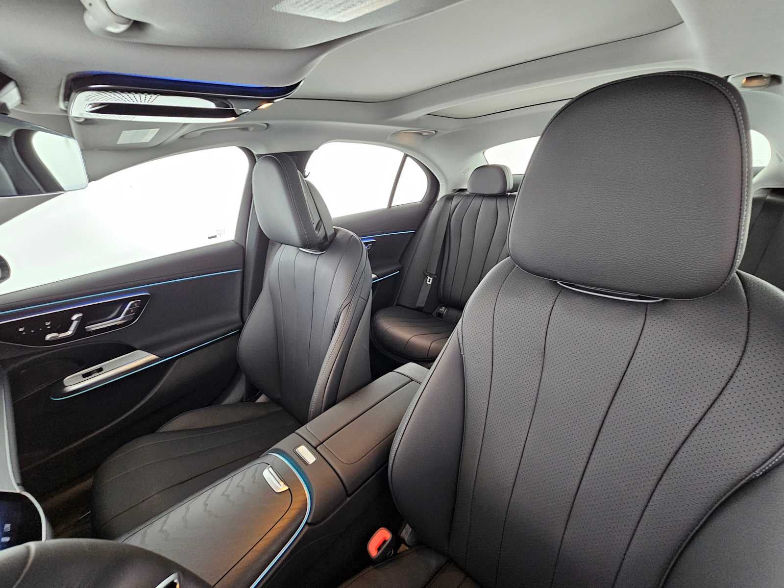 2025 Mercedes-Benz E-Class E 350