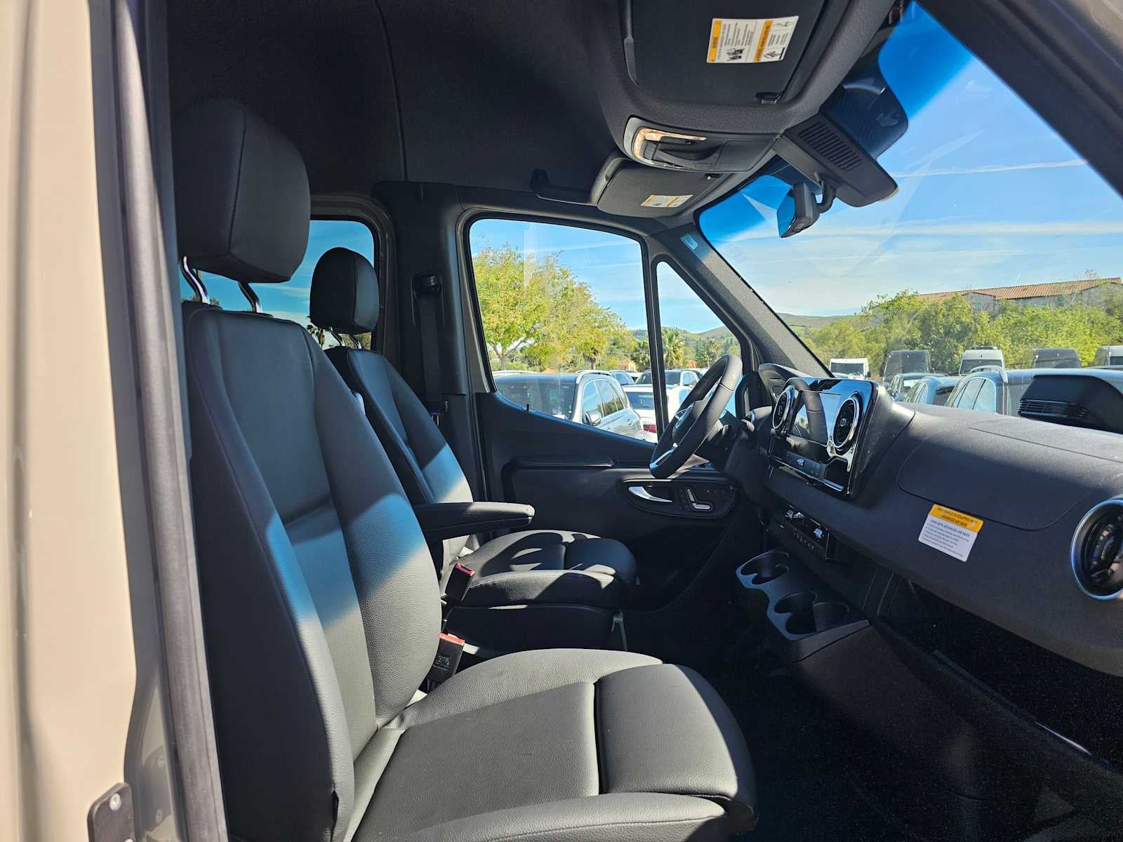 2026 Mercedes-Benz Sprinter 2500 Standard Roof I4 Diesel HO 144" AWD