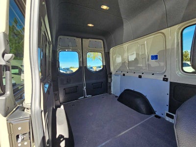 2026 Mercedes-Benz Sprinter 2500 Standard Roof I4 Diesel HO 144" AWD