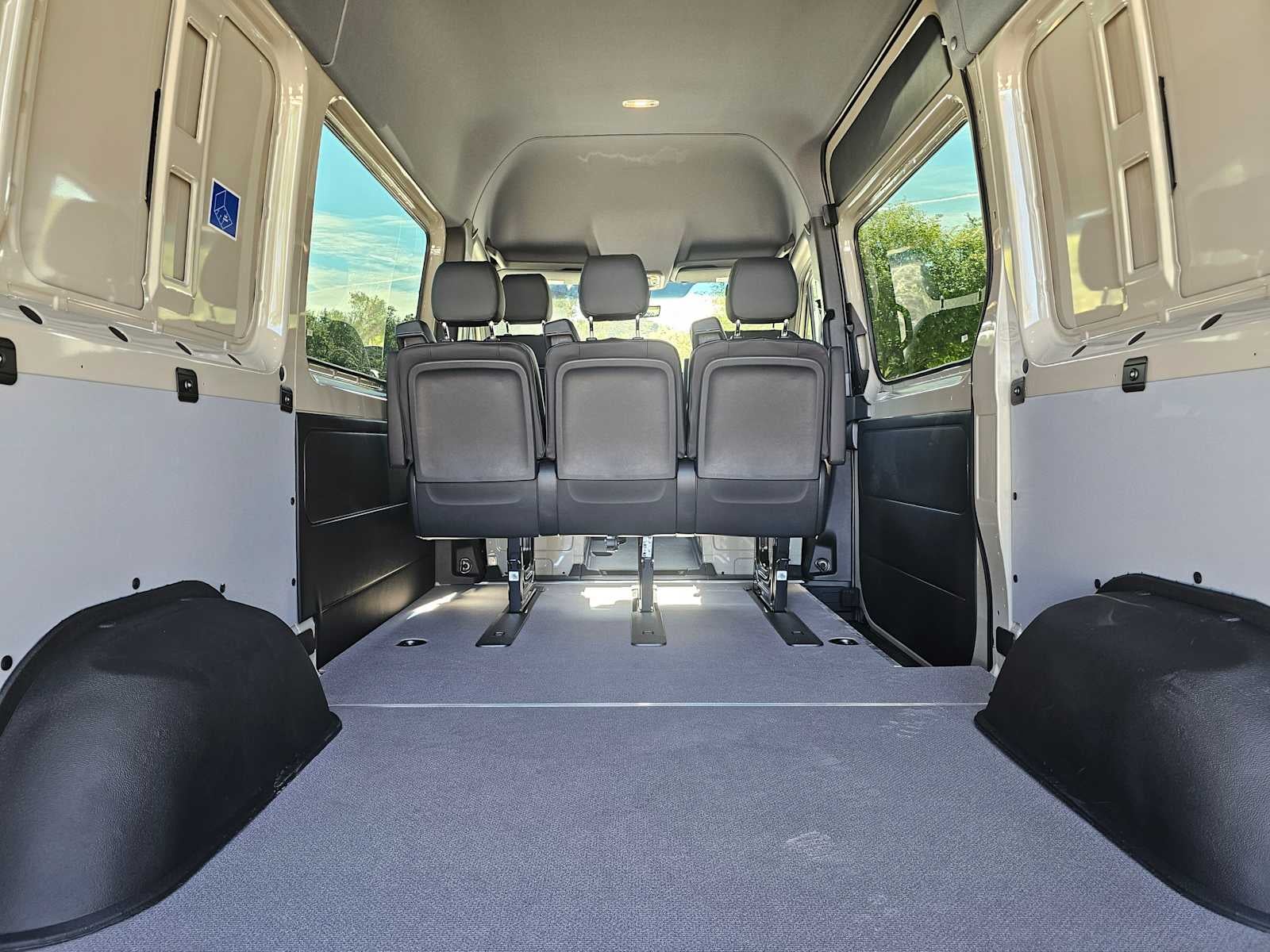 2026 Mercedes-Benz Sprinter 2500 Standard Roof I4 Diesel HO 144" AWD