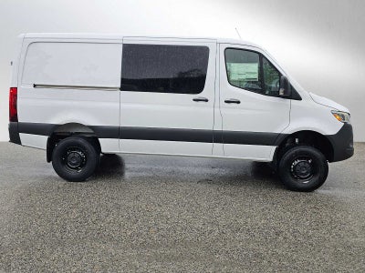 2026 Mercedes-Benz Sprinter 2500 Standard Roof I4 Diesel HO 144" AWD