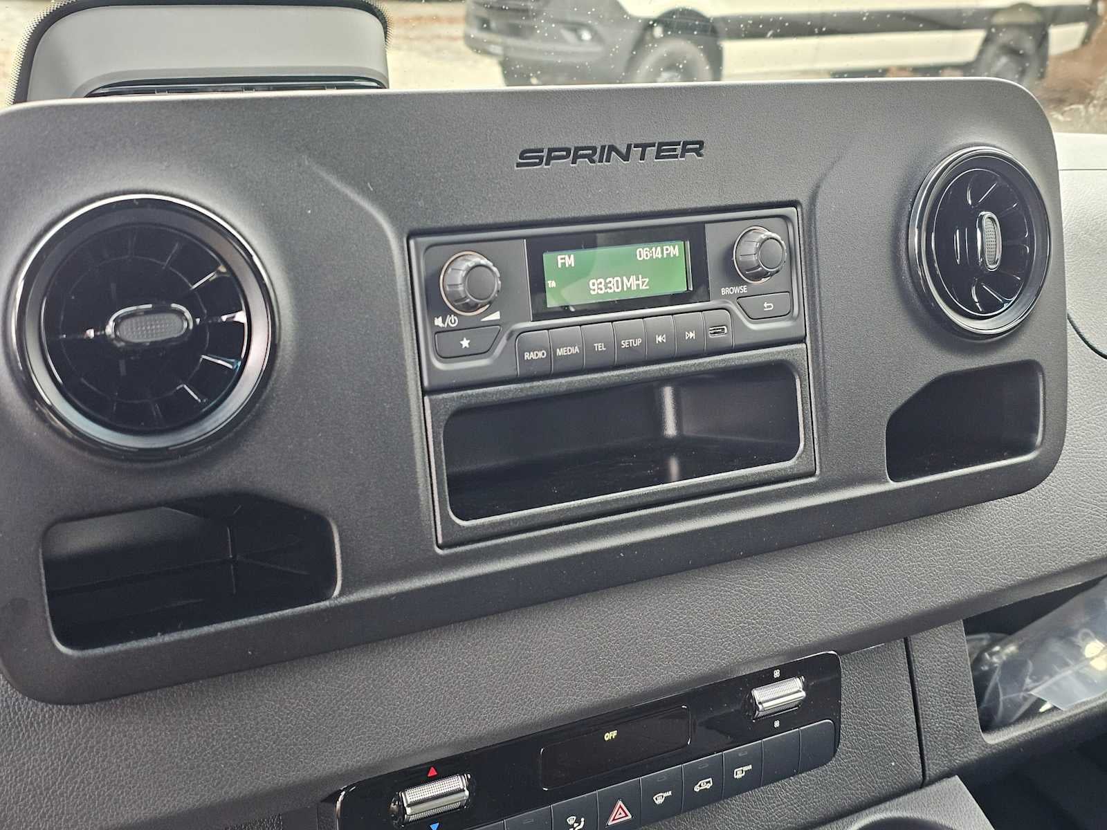 2026 Mercedes-Benz Sprinter 2500 Standard Roof I4 Diesel HO 144" AWD