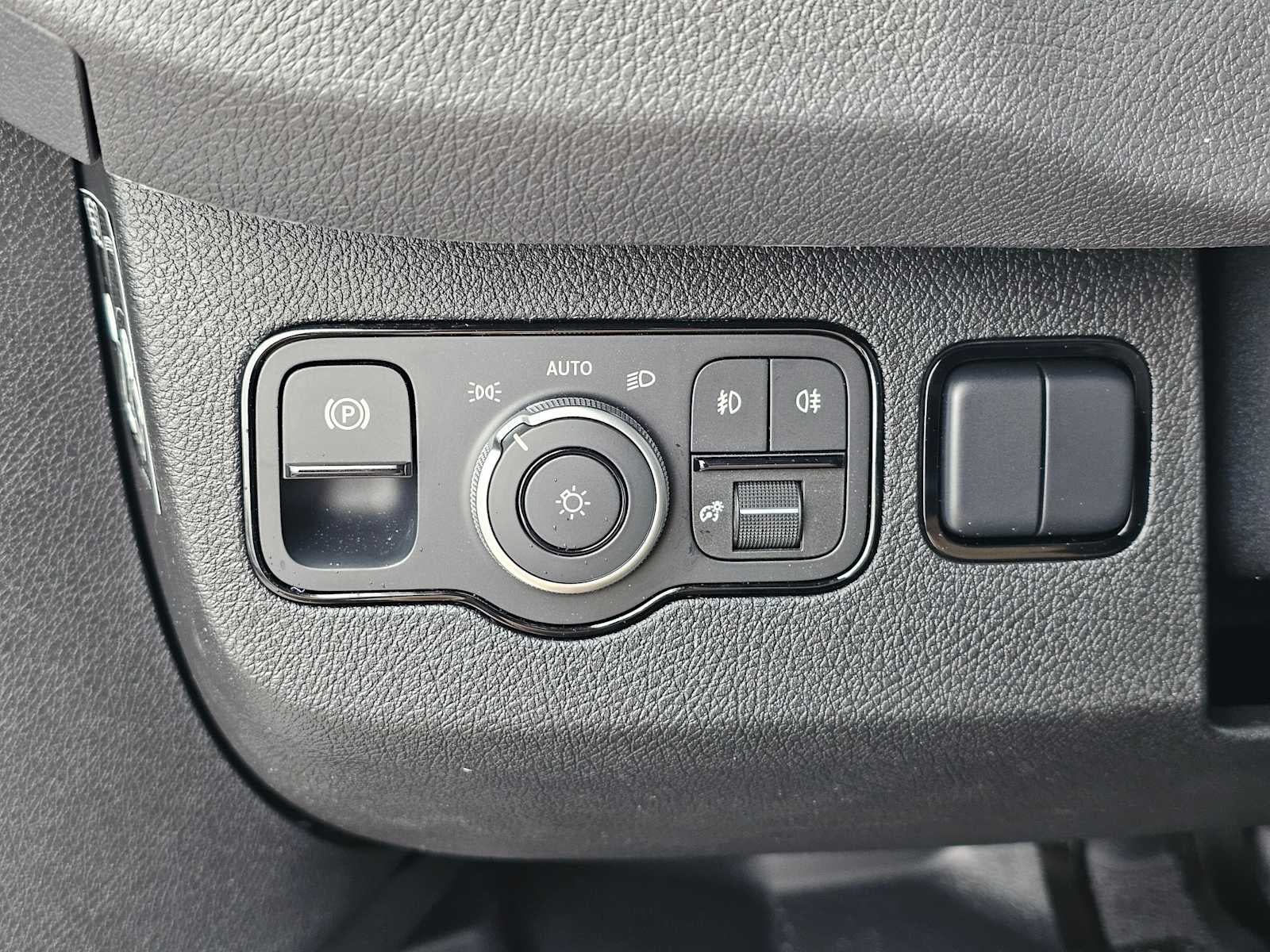 2026 Mercedes-Benz Sprinter 2500 Standard Roof I4 Diesel HO 144" AWD