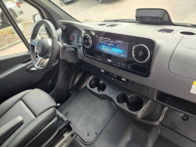 2025 Mercedes-Benz Sprinter 2500 Standard Roof I4 Diesel HO 144" AWD