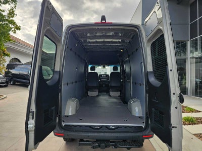 2025 Mercedes-Benz Sprinter 2500 Standard Roof I4 Diesel HO 144" AWD