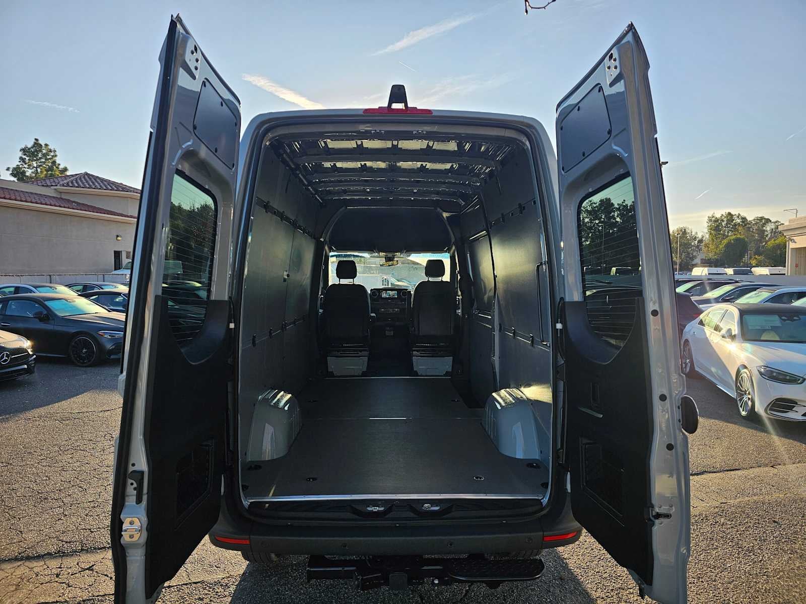 2026 Mercedes-Benz Sprinter 2500 Standard Roof I4 Diesel HO 144" AWD