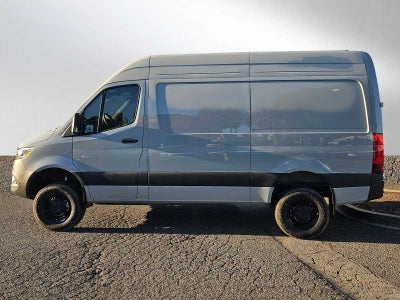 2026 Mercedes-Benz Sprinter 2500 Standard Roof I4 Diesel HO 144" AWD