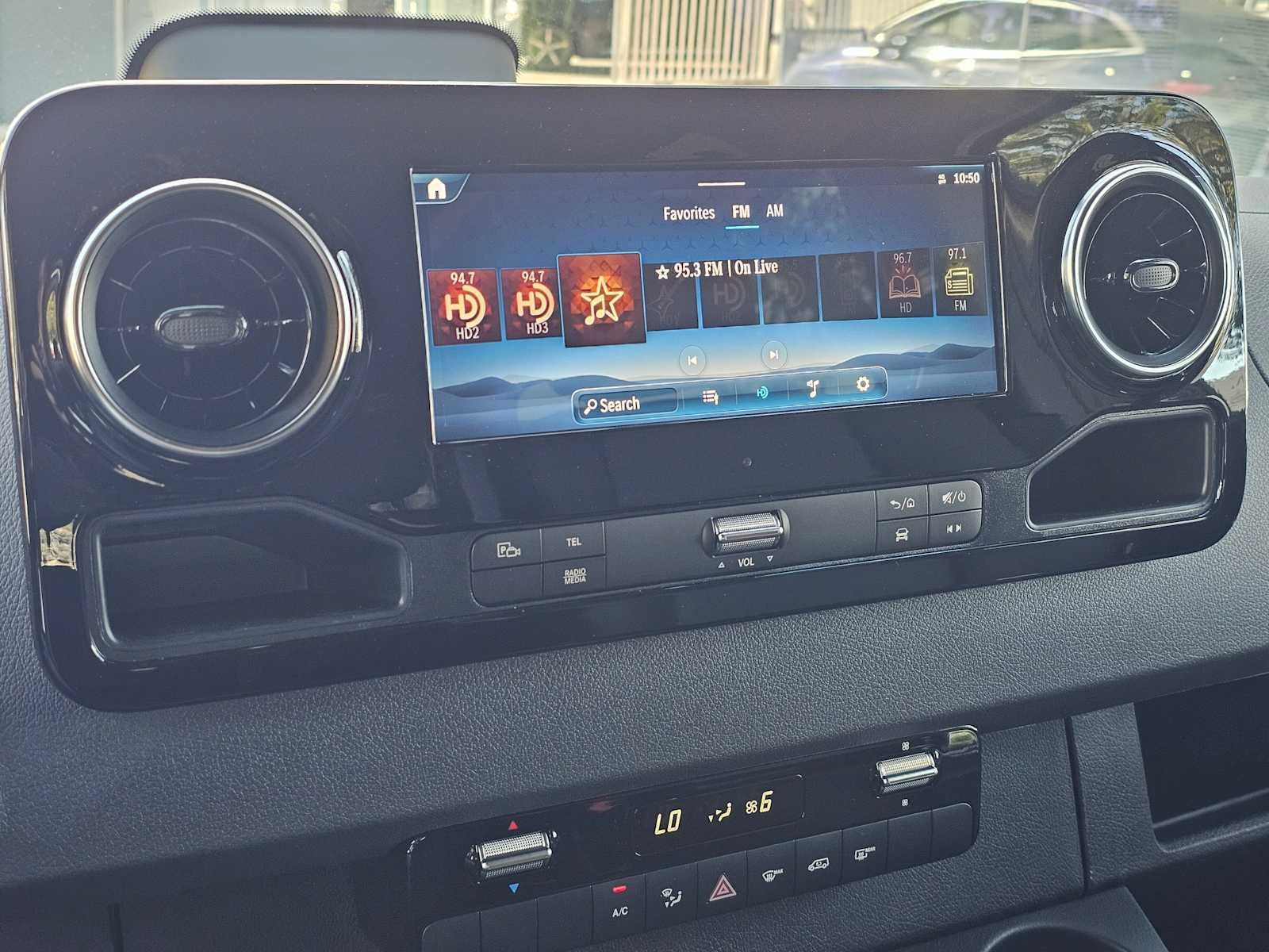 2025 Mercedes-Benz Sprinter 2500 High Roof I4 Diesel HO 170" RWD