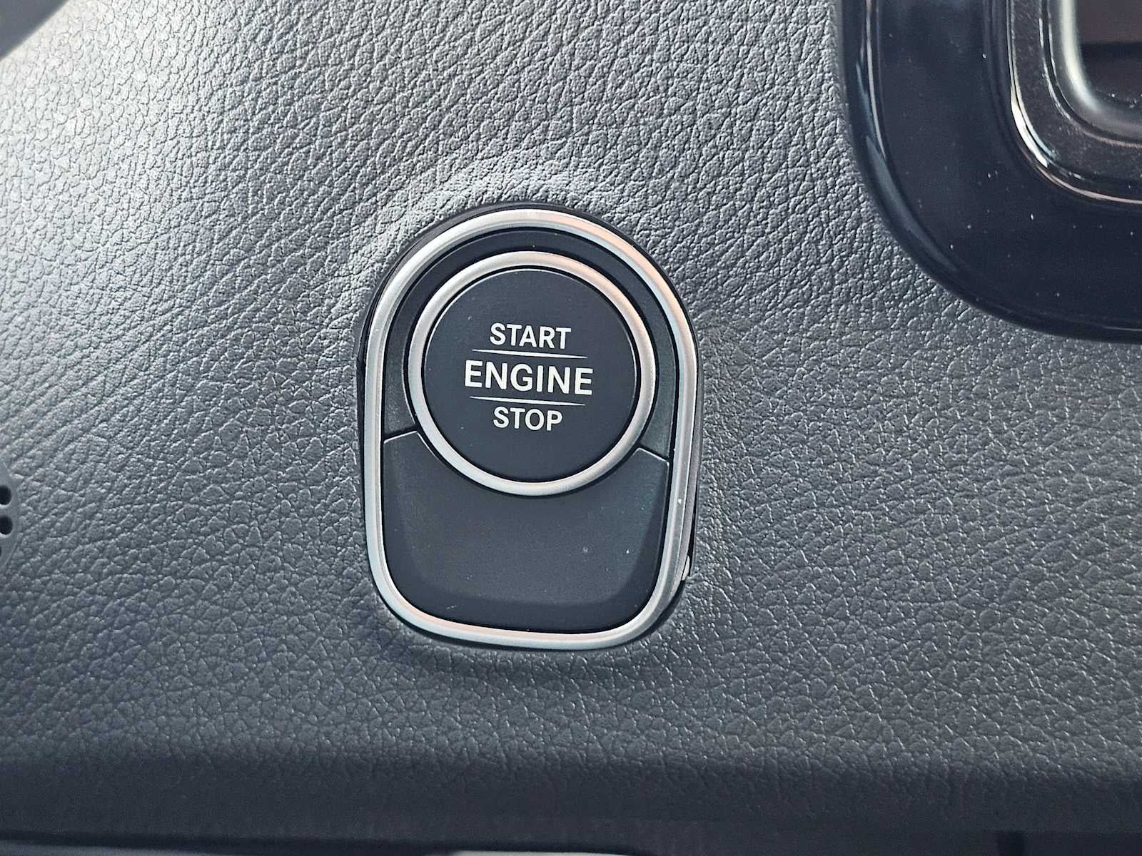 2025 Mercedes-Benz Sprinter 2500 High Roof I4 Diesel HO 170" RWD