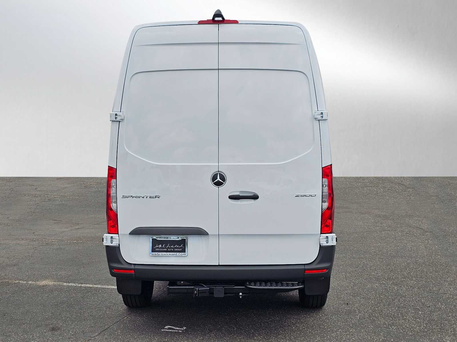 2025 Mercedes-Benz Sprinter 2500 Standard Roof I4 Diesel 144" RWD