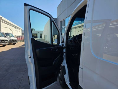 2026 Mercedes-Benz Sprinter 2500 Standard Roof I4 Diesel 144" RWD