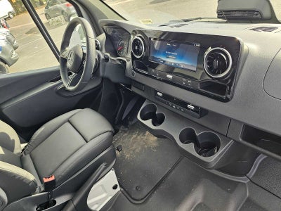 2025 Mercedes-Benz Sprinter 2500 Standard Roof I4 Diesel 144" RWD