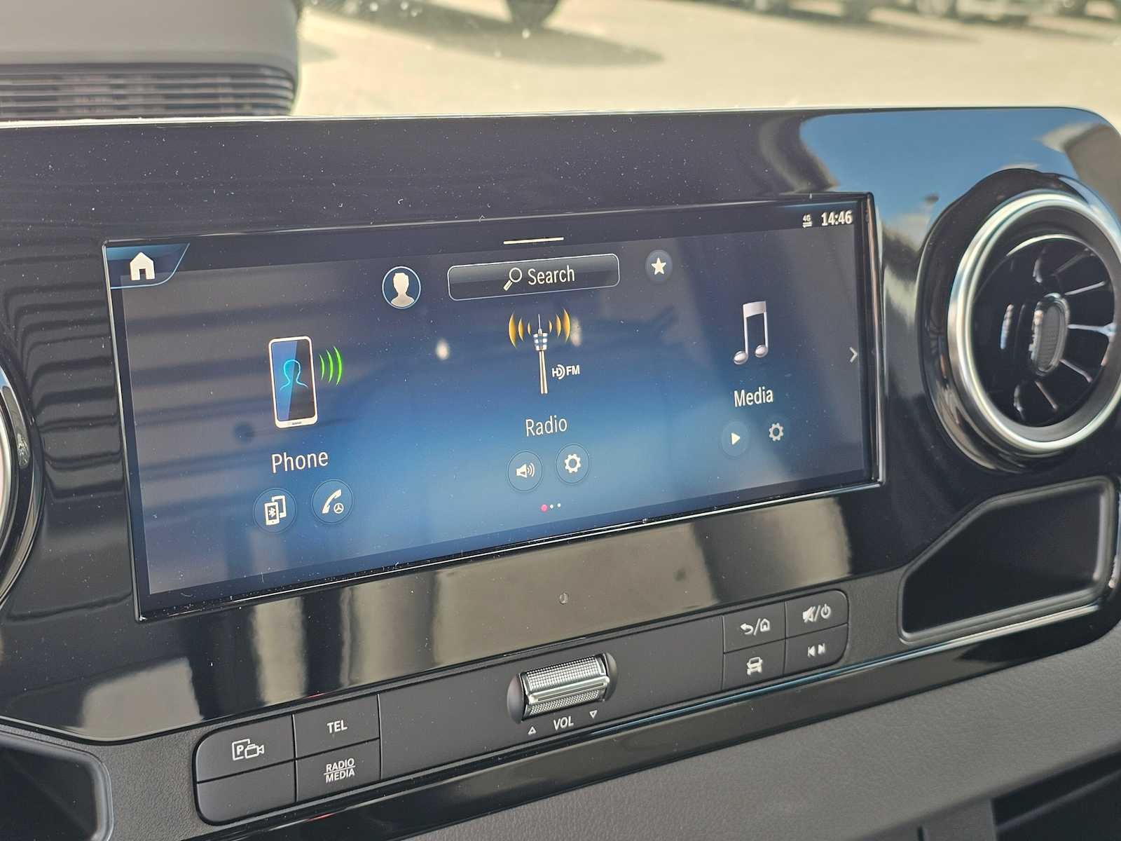 2025 Mercedes-Benz Sprinter 2500 Standard Roof I4 Diesel 144" RWD