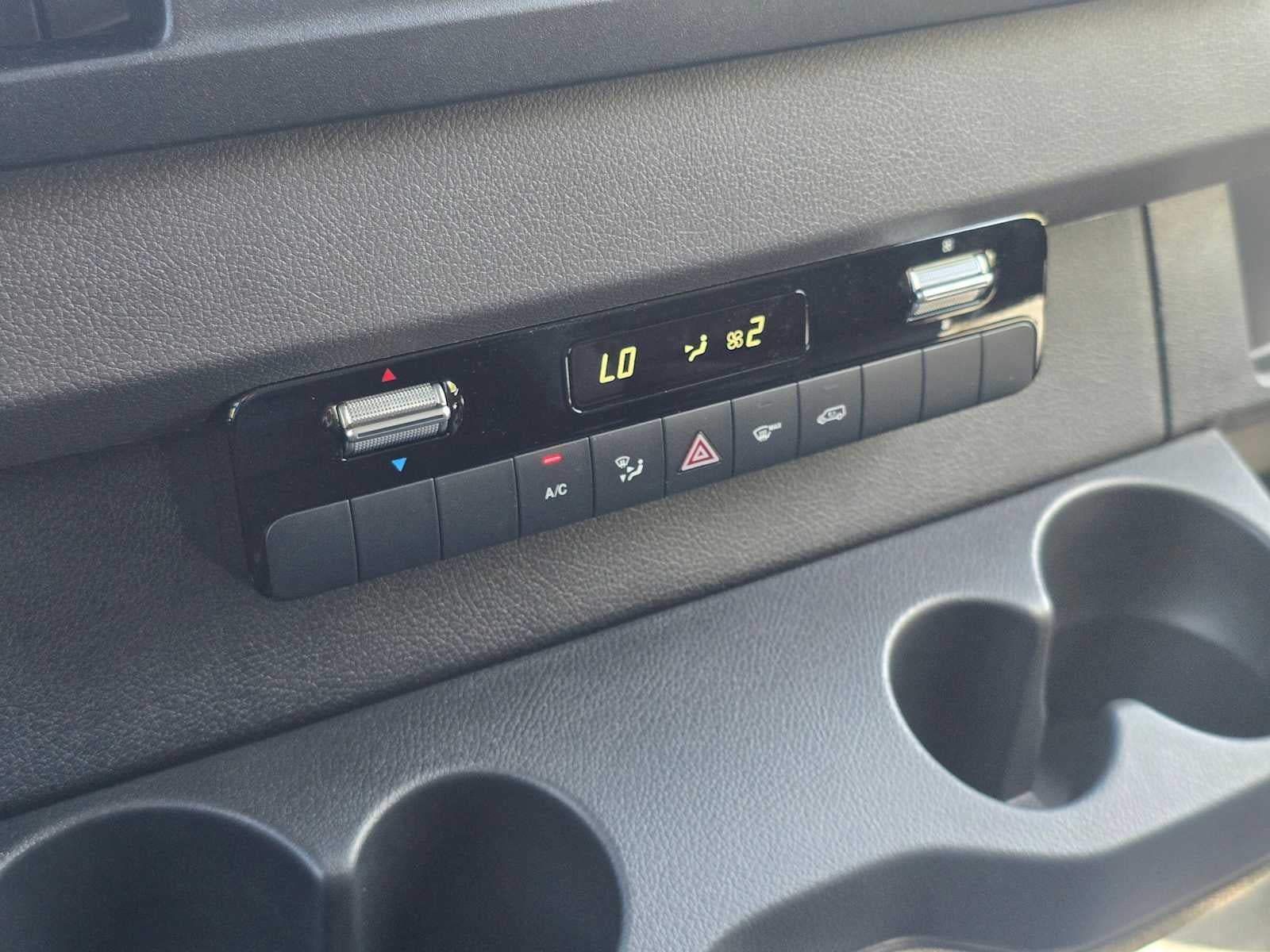 2025 Mercedes-Benz Sprinter 2500 Standard Roof I4 Diesel 144" RWD